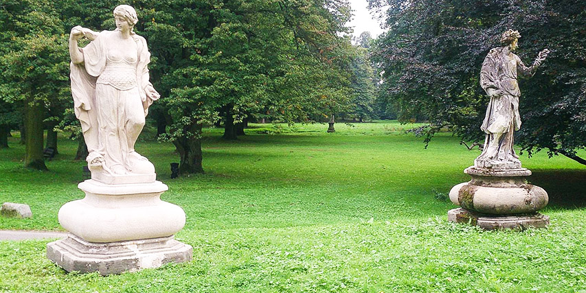 Statues & Monuments